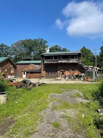 $399,000 | 515 Steiner Bridge Road, Valencia, PA 16059