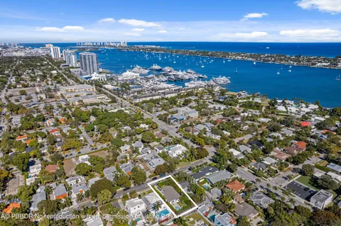 a view of a large building