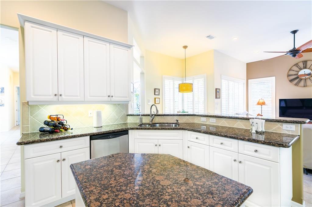 23 East High Point Road Stuart, FL 34996 - Photo 24 of 27