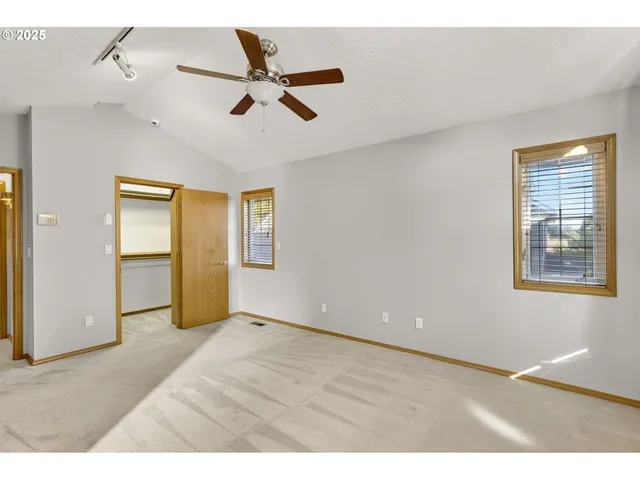 $584,900 | 535 Northeast 24th Street, Gresham, OR 97030