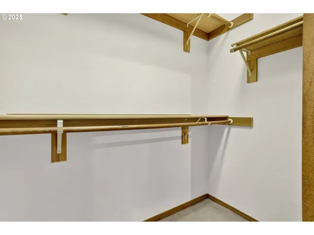 $584,900 | 535 Northeast 24th Street, Gresham, OR 97030