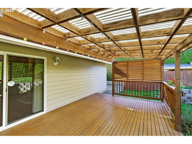 $584,900 | 535 Northeast 24th Street, Gresham, OR 97030