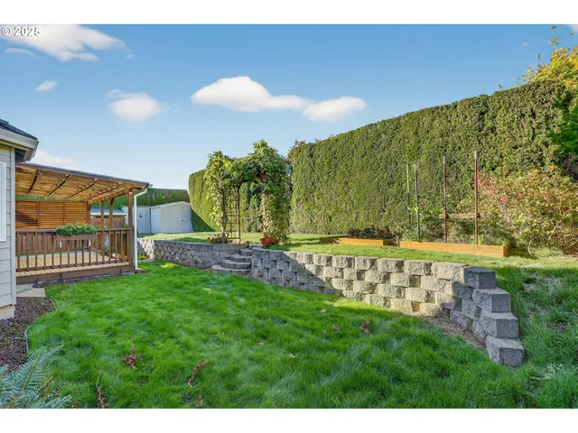 $584,900 | 535 Northeast 24th Street, Gresham, OR 97030