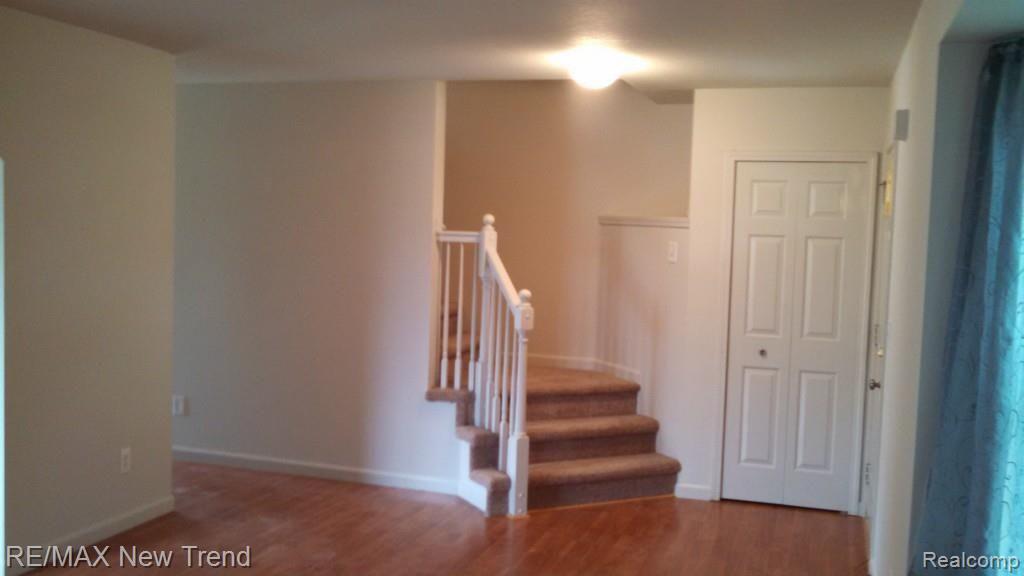40715 Worthington Road Canton, MI 48188 - Photo 8 of 17 IMG_20140728_165854_039.jpg