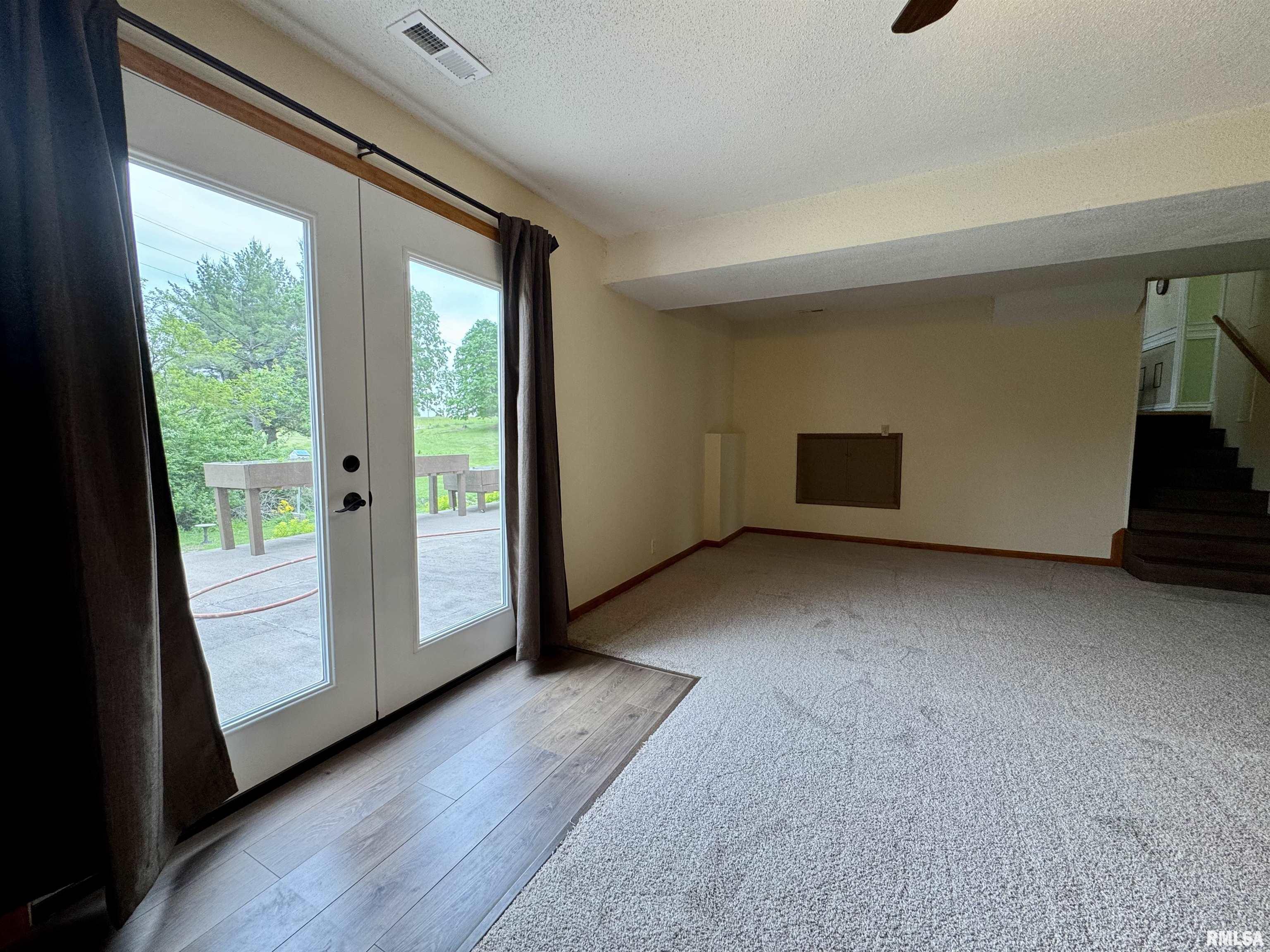 2313 Maple Avenue Macomb, IL 61455 - Photo 36 of 49