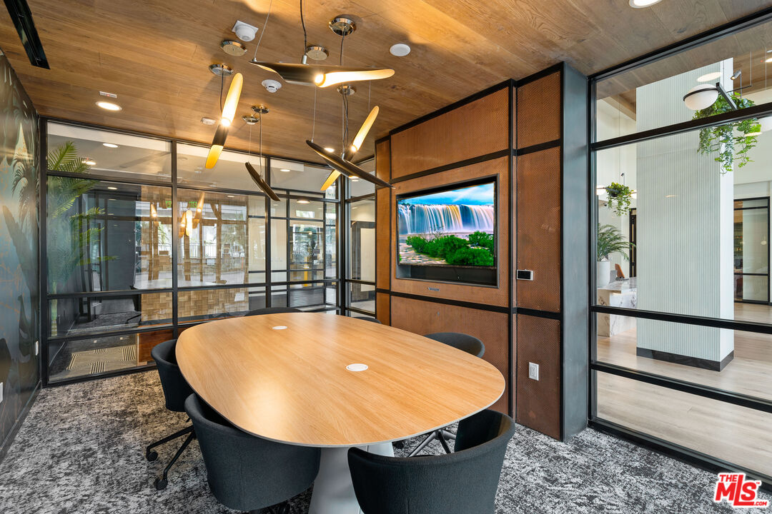 250 East Broadway, Unit 803 Long Beach, CA 90802 - Photo 14 of 44 a bathroom with a tub and shower