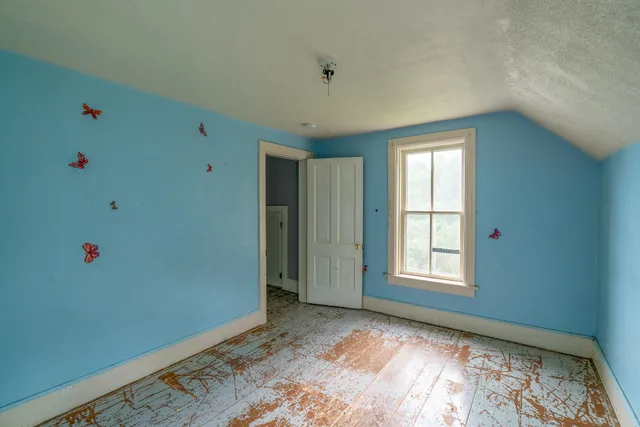 $139,900 | 42622 Highway 109, Delavan, MN 56023