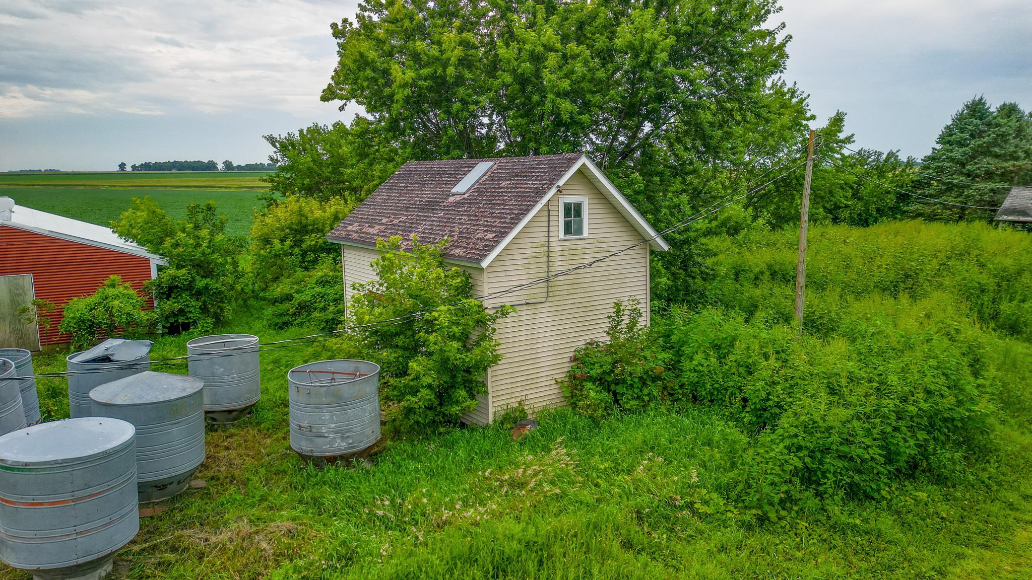 42622 Highway 109 Delavan, MN 56023 - Photo 23 of 32