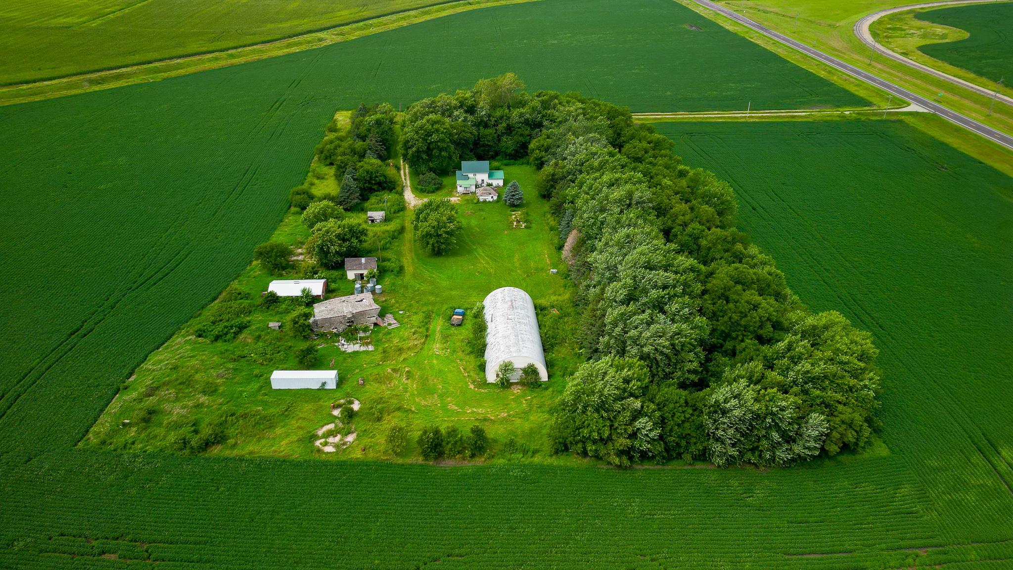 42622 Highway 109 Delavan, MN 56023 - Photo 29 of 32