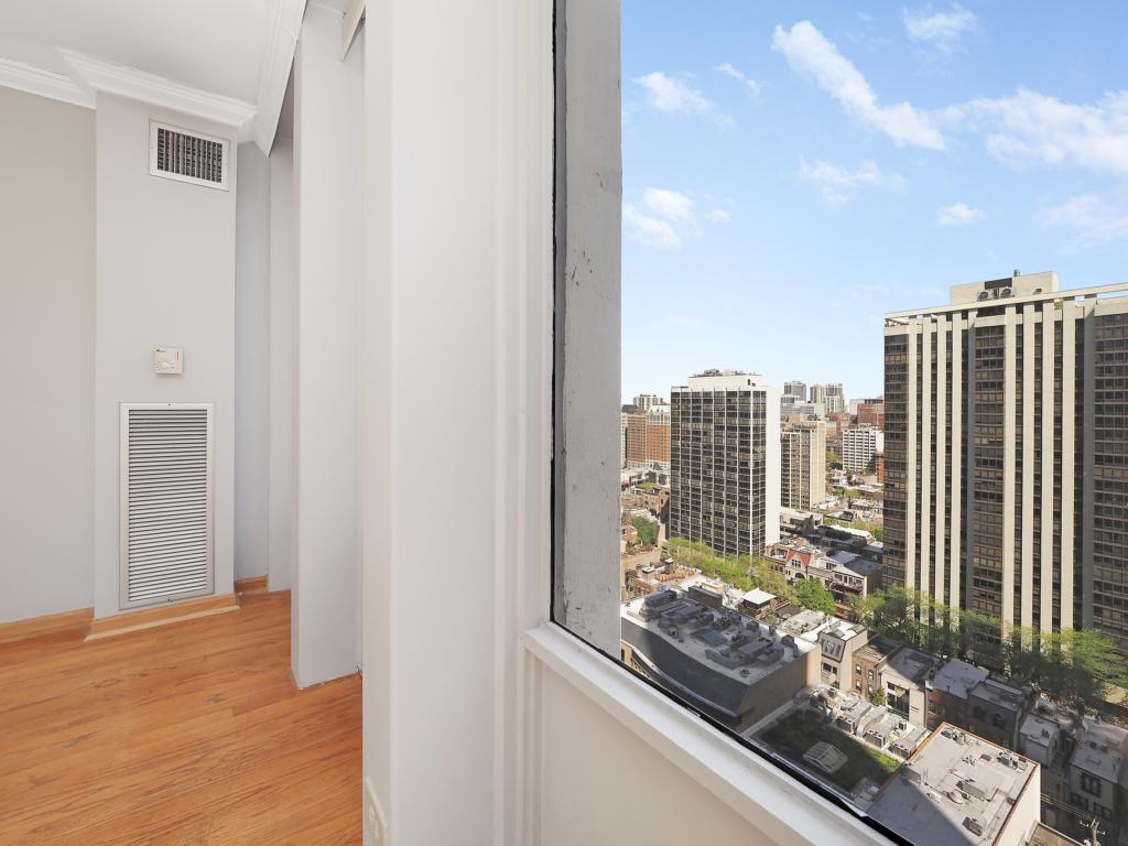 100 East Walton Street, Unit 27B Chicago, IL 60611 - Photo 2 of 18