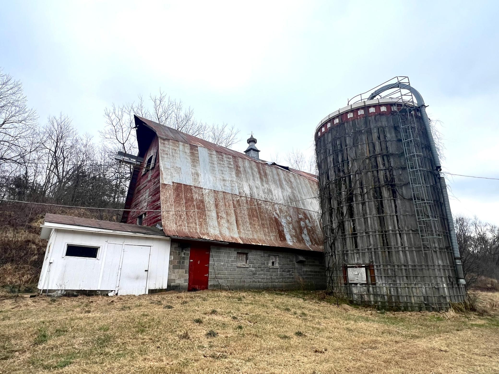 S870 Julson Ridge Road Independence, WI 54747 - Photo 13 of 44