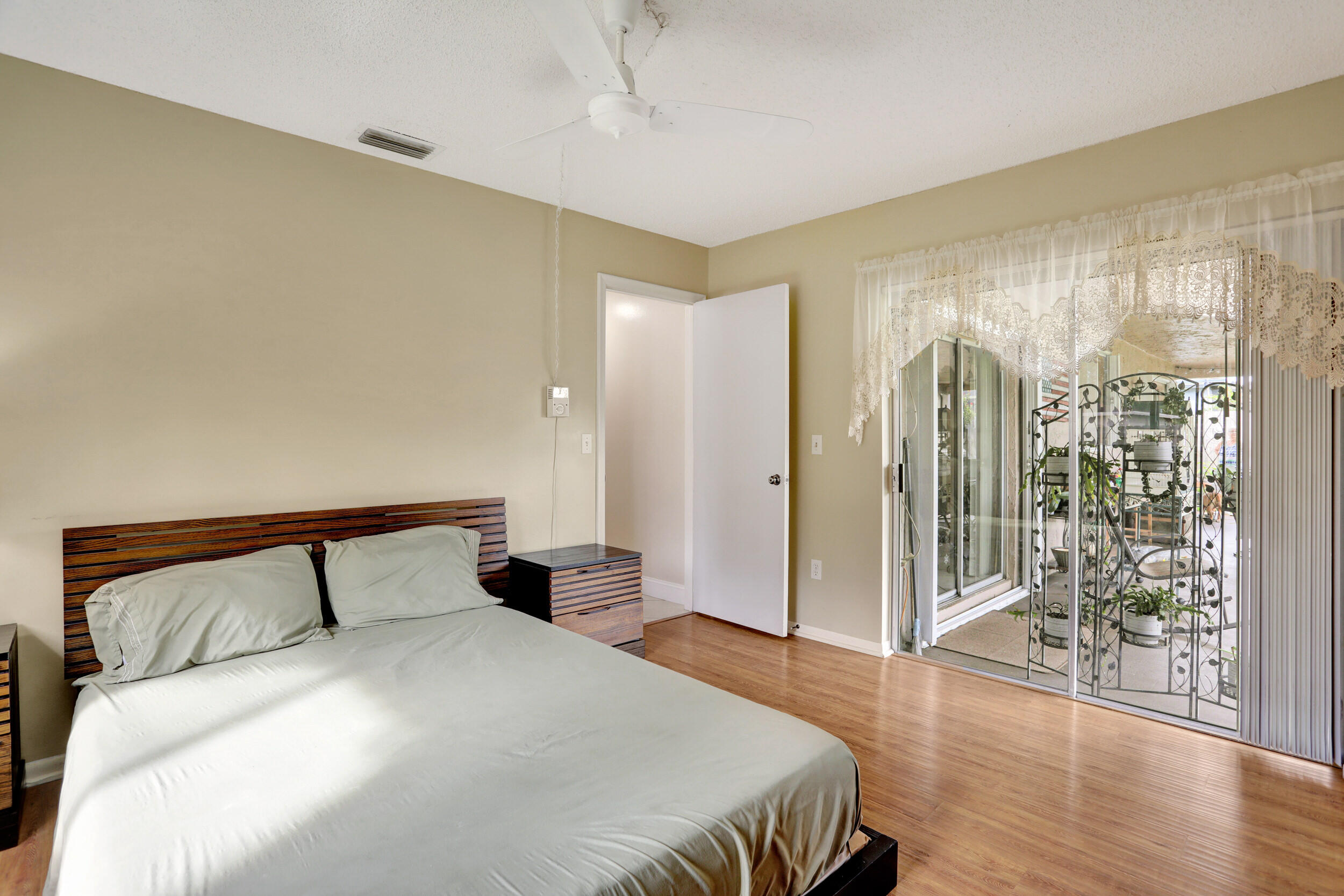 11202 Landsman Street Boca Raton, FL 33428 - Photo 14 of 40 Primary Bedroom
