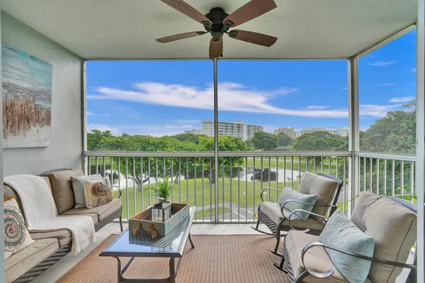 $210,000 | 2940 North Course Drive, Unit 511, Pompano Beach, FL 33069