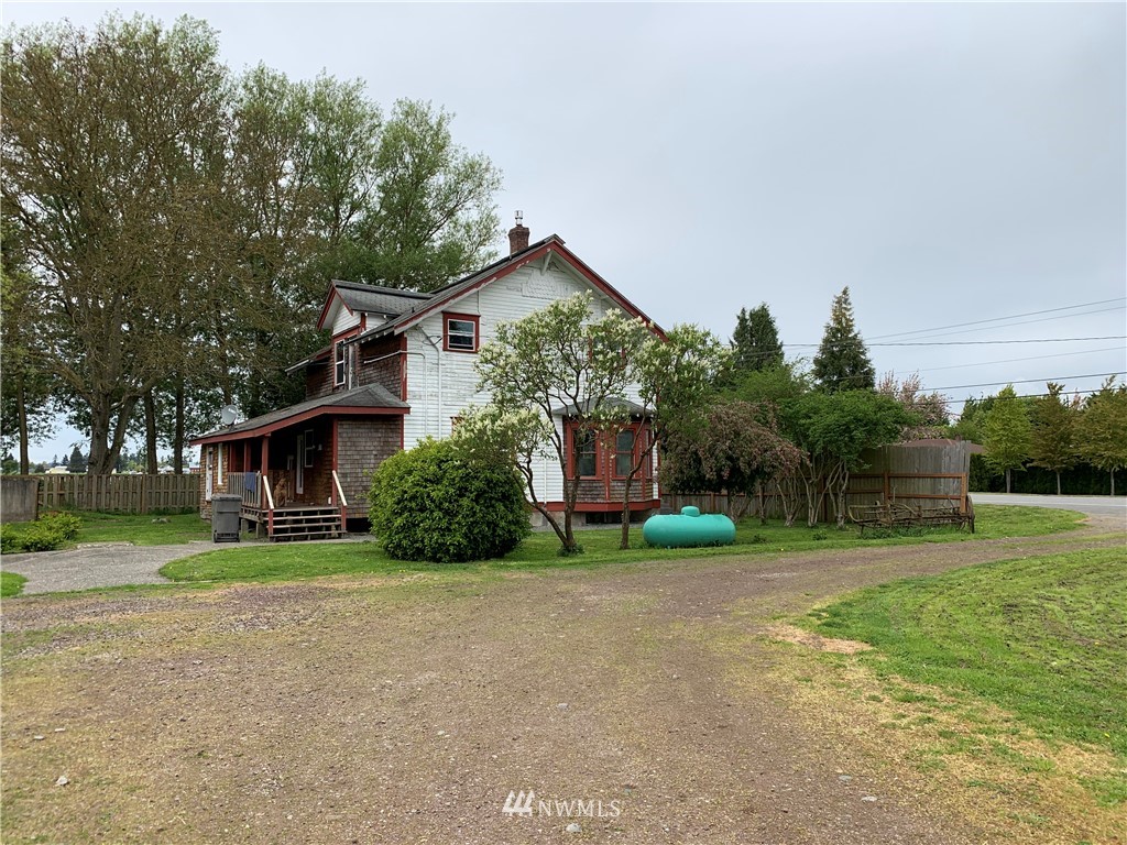 19684 Cook Road Burlington, WA 98233 - Photo 2 of 15 Gallery Image 2