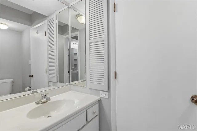 $150,000 | 832 Wendevy Drive, Ballwin, MO 63011