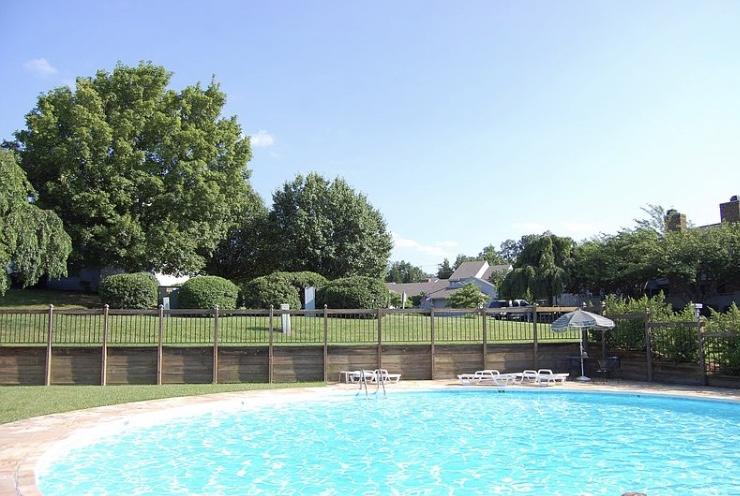2415 Post Oak Road Salem, VA 24153 - Photo 14 of 15 Pool