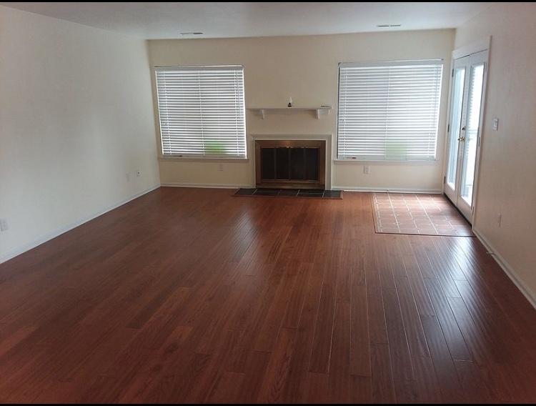 2415 Post Oak Road Salem, VA 24153 - Photo 3 of 15 Family Room