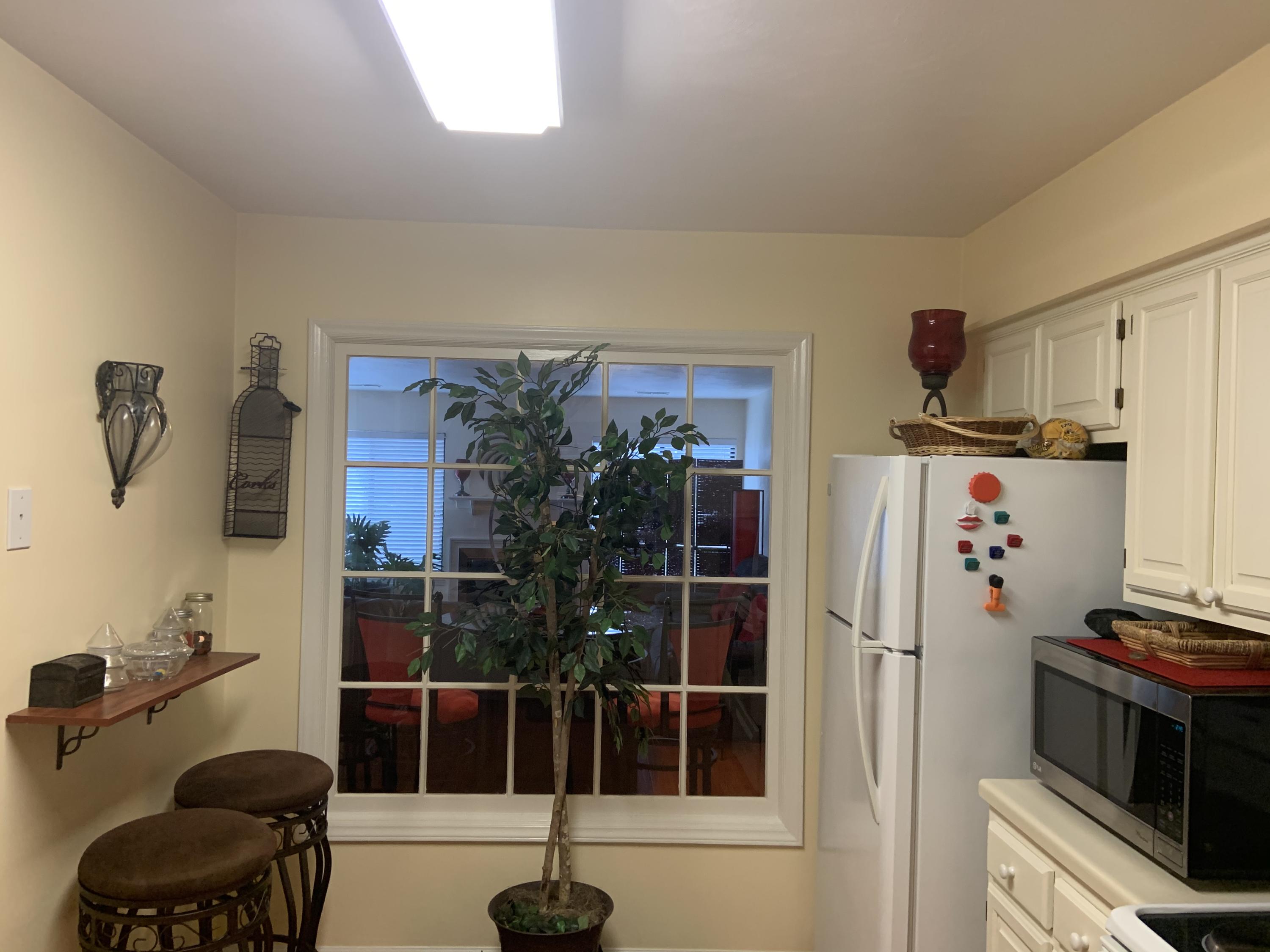 2415 Post Oak Road Salem, VA 24153 - Photo 6 of 15 Kitchen