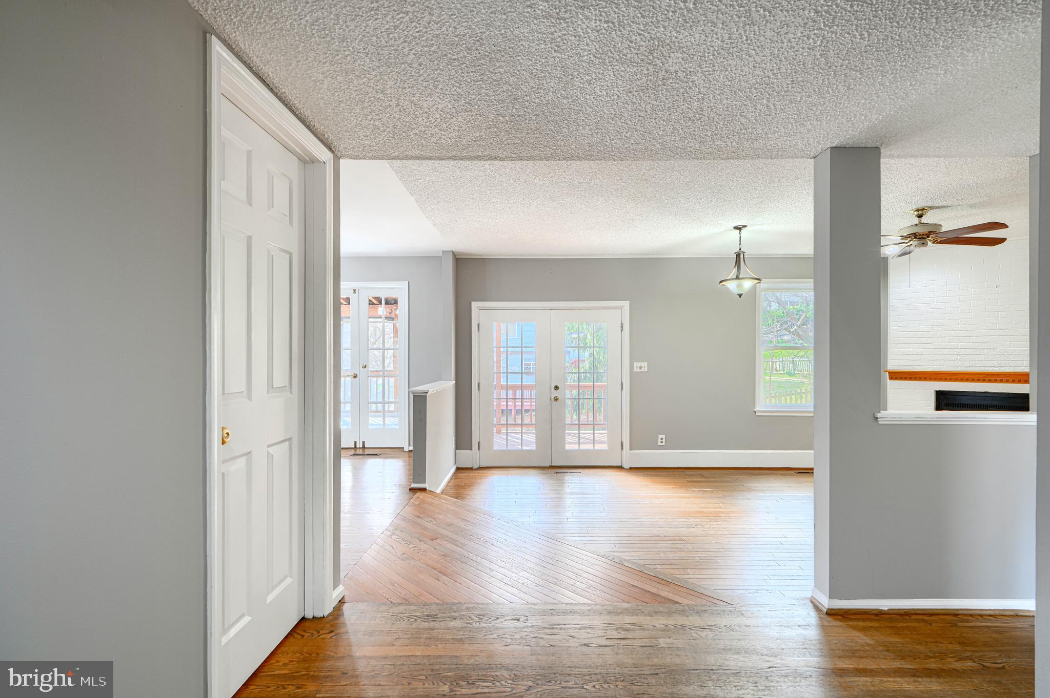 262 Hunters Ridge Road Lutherville-Timonium, MD 21093 - Photo 5 of 79