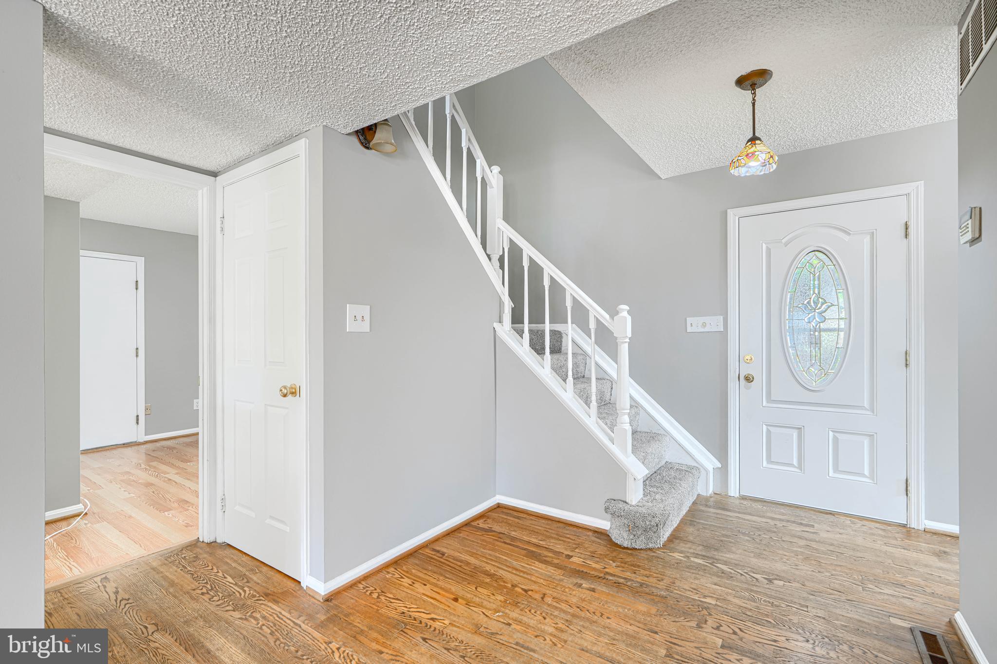 262 Hunters Ridge Road Lutherville-Timonium, MD 21093 - Photo 6 of 79