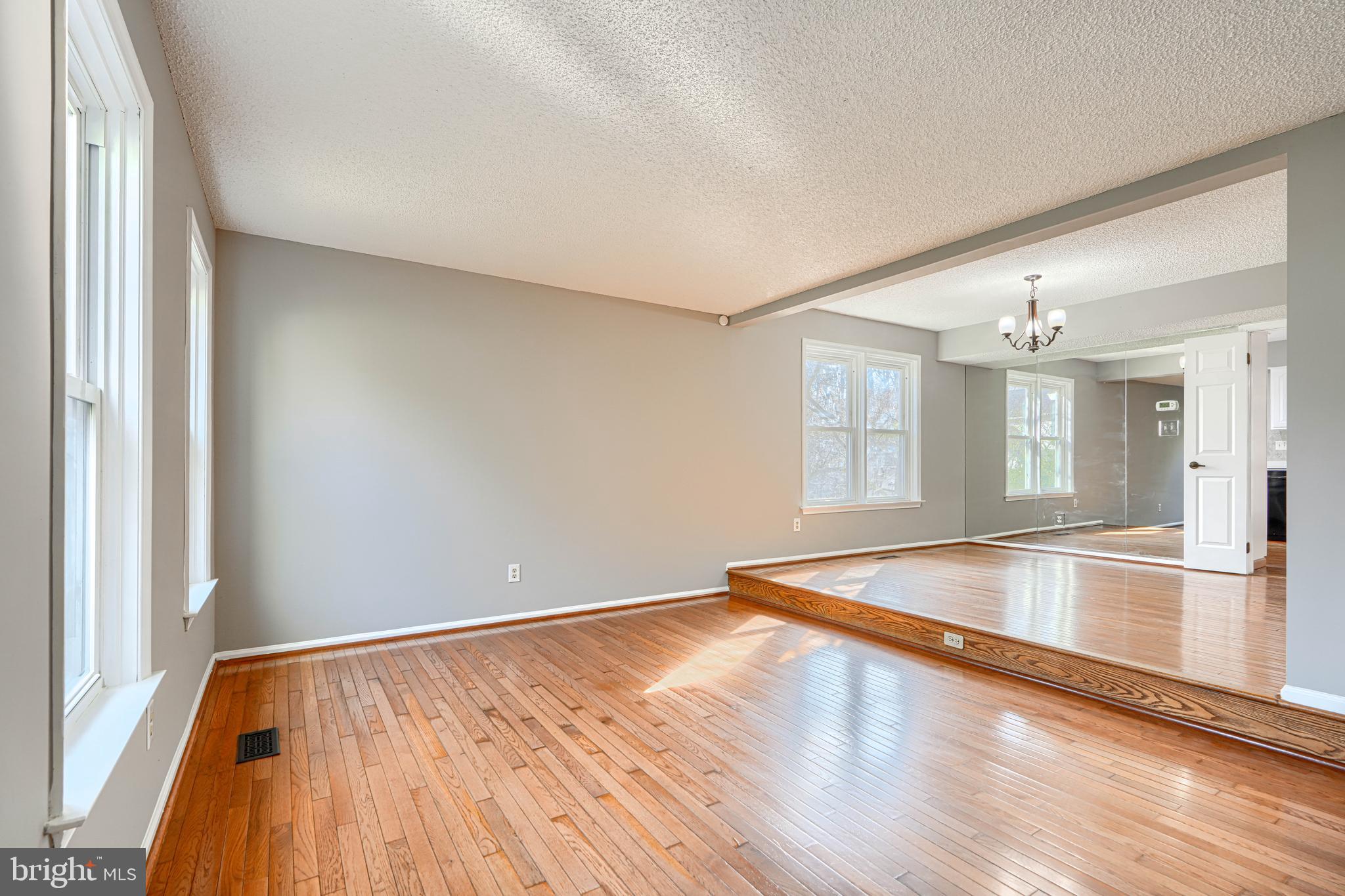 262 Hunters Ridge Road Lutherville-Timonium, MD 21093 - Photo 8 of 79