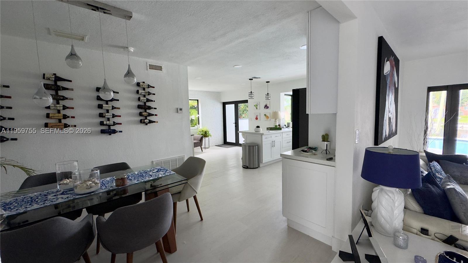 6705 Ficus Drive Miramar, FL 33023 - Photo 11 of 37 a living room with furniture