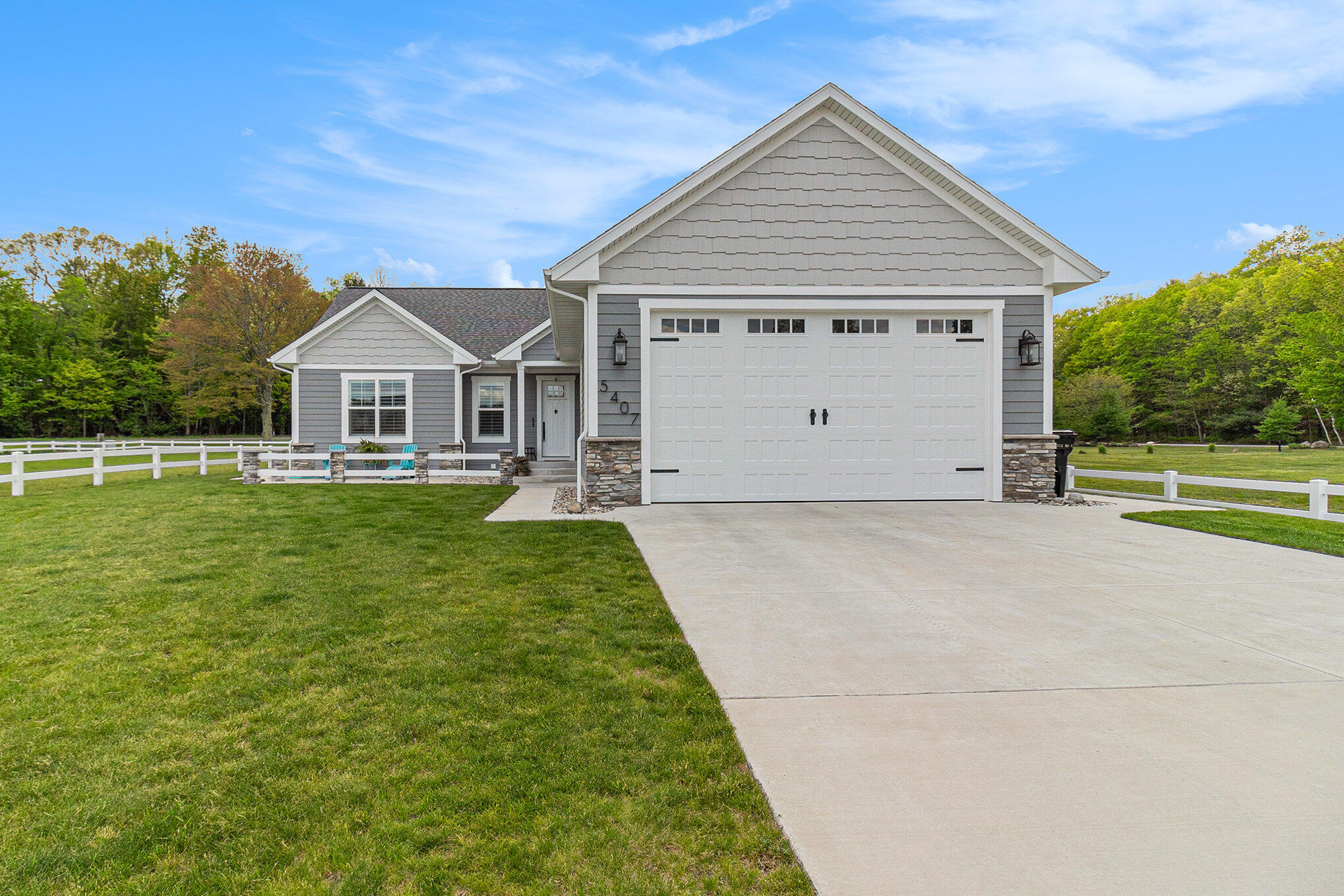 5407 Sioux Road Pentwater, MI 49449 - Photo 30 of 36 Exterior - Front