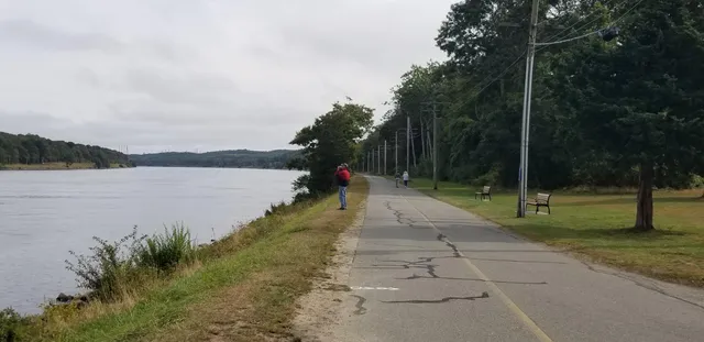 $285,999 | 3 1st Street, Bourne, MA 02559