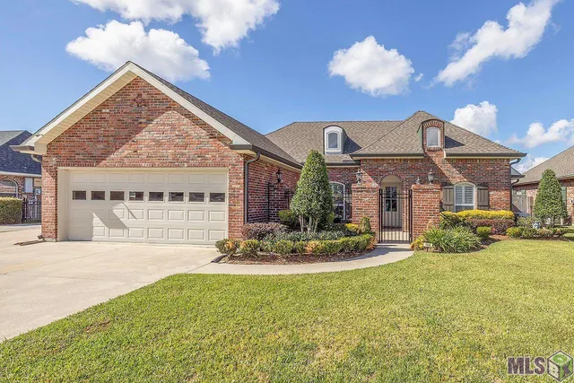 $492,000 | 188 Lansdown Drive, Houma, LA 70360