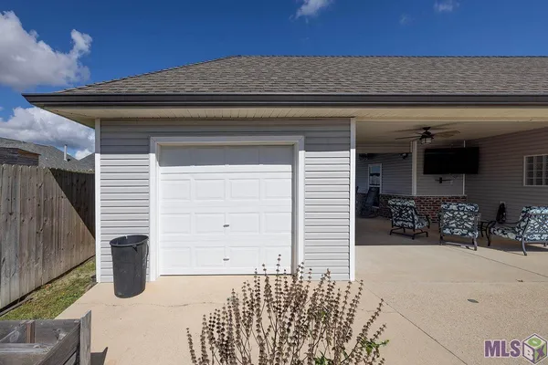 $475,000 | 188 Lansdown Drive, Houma, LA 70360