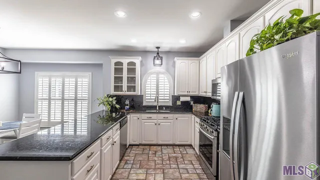 $492,000 | 188 Lansdown Drive, Houma, LA 70360