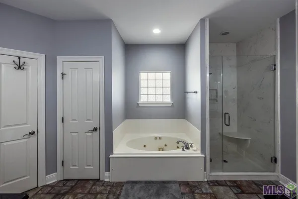 $475,000 | 188 Lansdown Drive, Houma, LA 70360