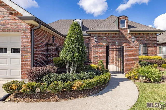 $492,000 | 188 Lansdown Drive, Houma, LA 70360