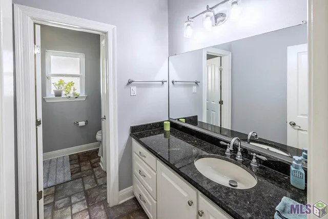 $492,000 | 188 Lansdown Drive, Houma, LA 70360