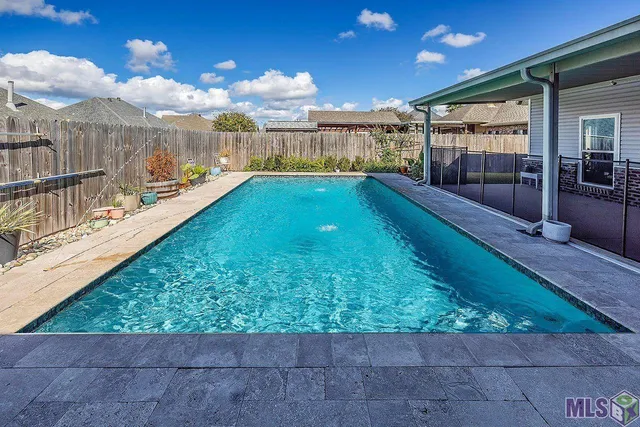 $492,000 | 188 Lansdown Drive, Houma, LA 70360