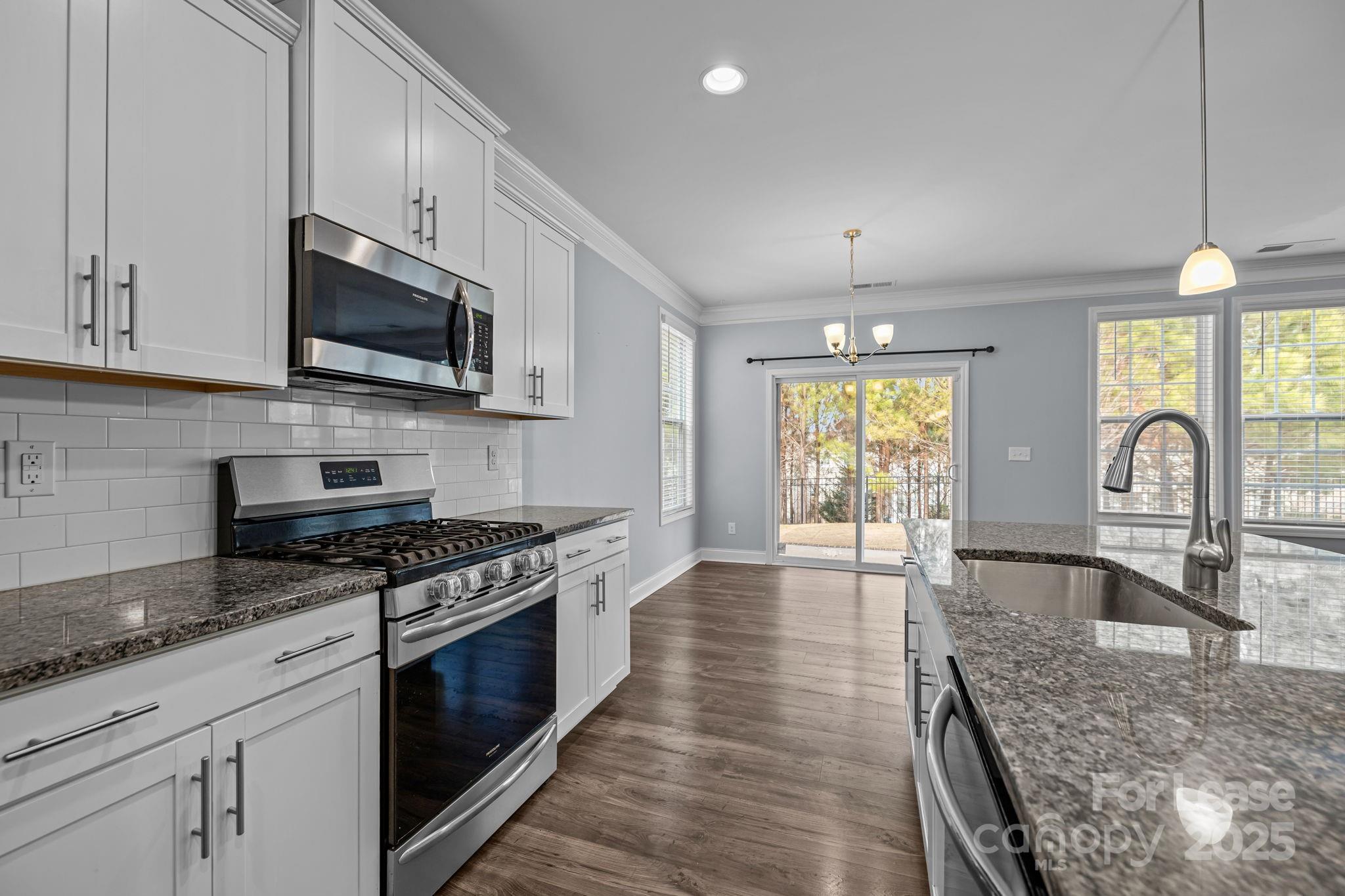 6004 Oakmere Road Waxhaw, NC 28173 - Photo 8 of 45