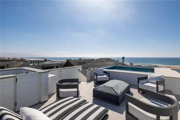 $55,000 | 2428 The Strand, Hermosa Beach, CA 90254