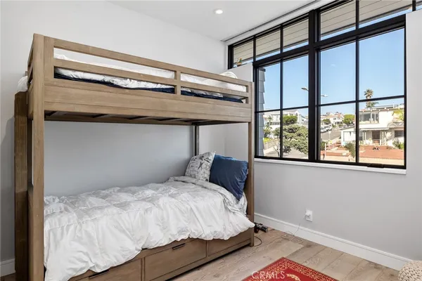 $55,000 | 2428 The Strand, Hermosa Beach, CA 90254