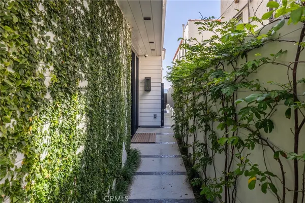 $55,000 | 2428 The Strand, Hermosa Beach, CA 90254