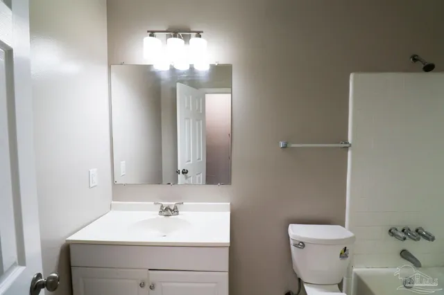 $1,695 | 3418 North Blue Angel Parkway, Pensacola, FL 32526