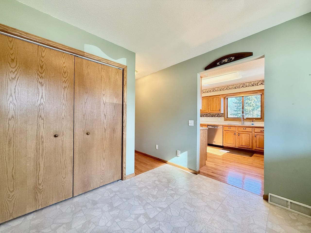 1400 South Cascade Street Fergus Falls, MN 56537 - Photo 4 of 55