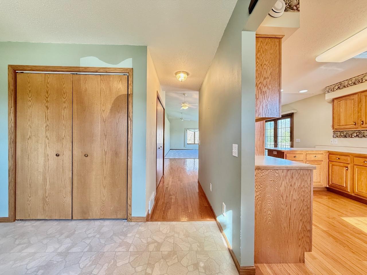 1400 South Cascade Street Fergus Falls, MN 56537 - Photo 6 of 55