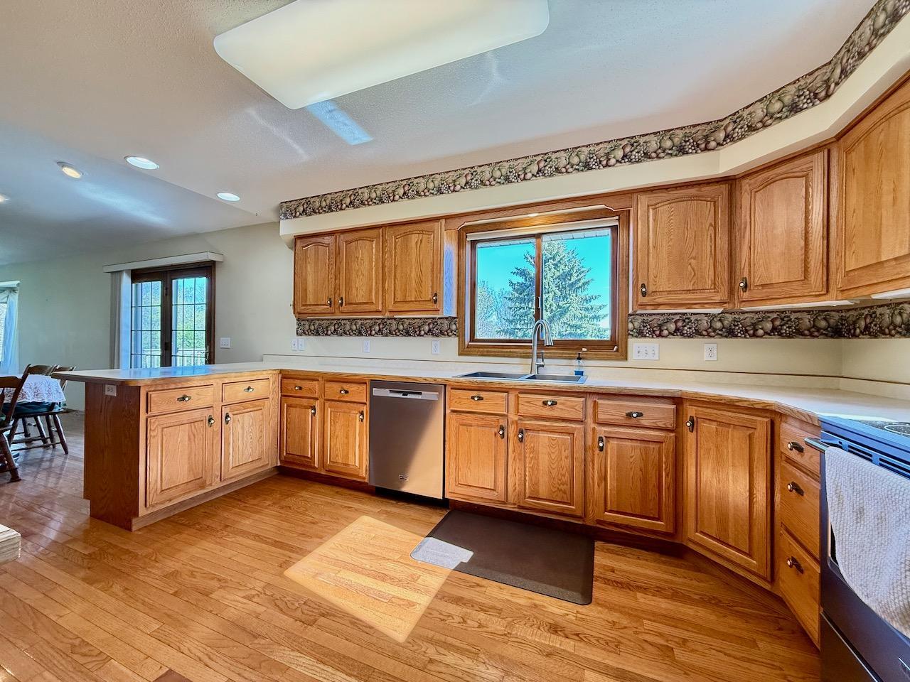 1400 South Cascade Street Fergus Falls, MN 56537 - Photo 7 of 55