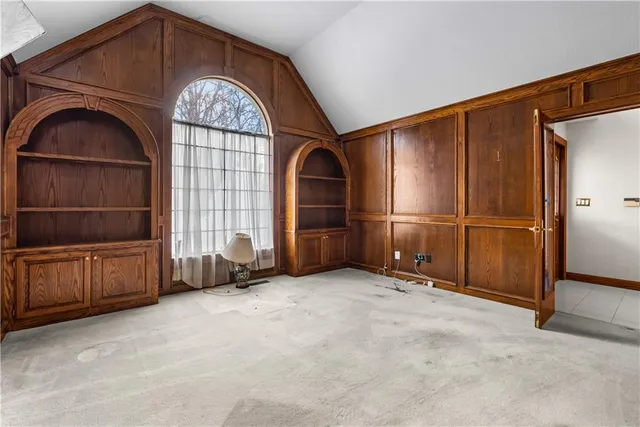 $725,000 | 2309 West 127th Street, Leawood, KS 66209