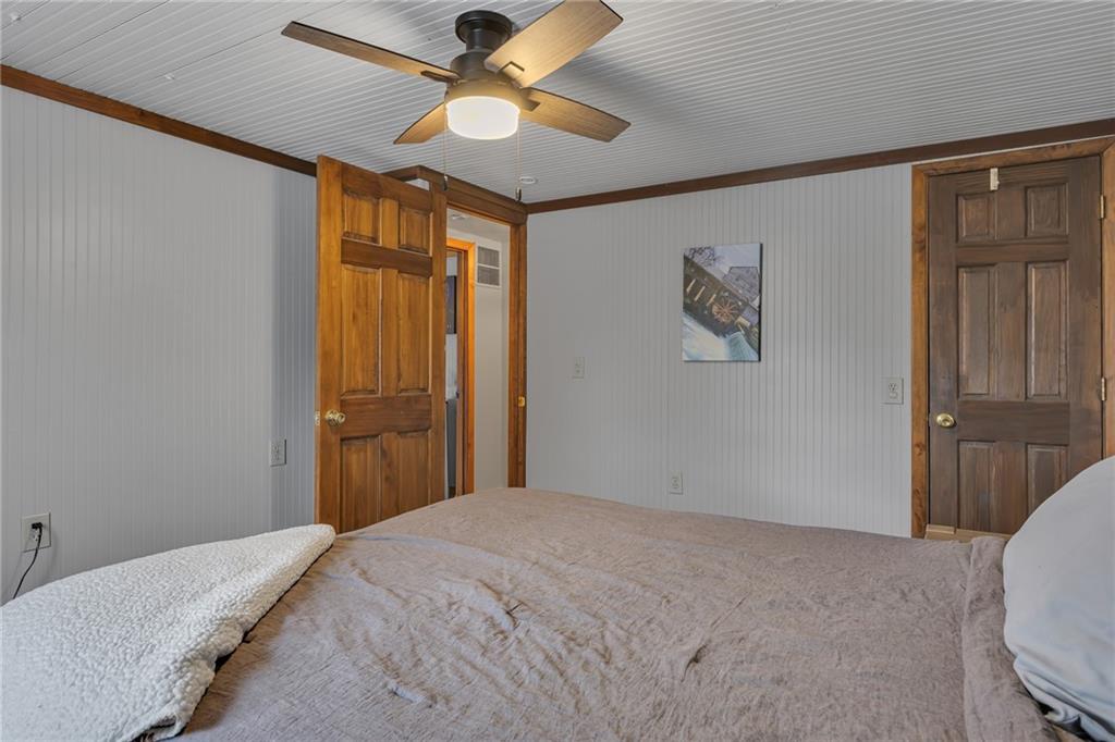 1261 Highway 989 Rochester, PA 15074 - Photo 26 of 49 Gallery Image 26