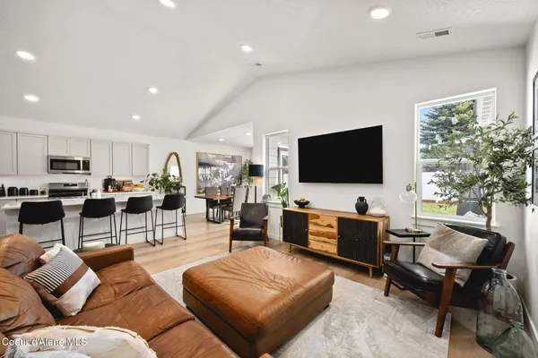 $540,000 | 16037 North Hadley Loop, Rathdrum, ID 83858