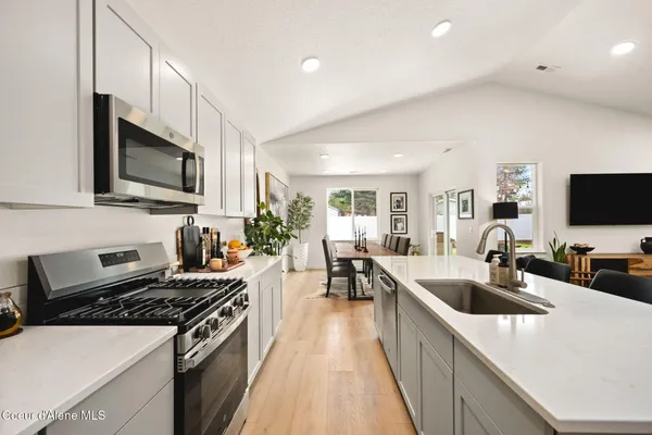 $540,000 | 16037 North Hadley Loop, Rathdrum, ID 83858