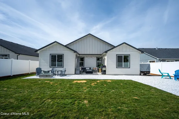 $540,000 | 16037 North Hadley Loop, Rathdrum, ID 83858