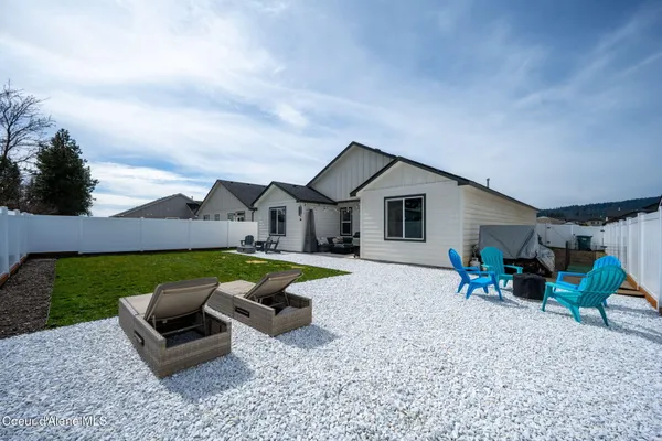 $540,000 | 16037 North Hadley Loop, Rathdrum, ID 83858