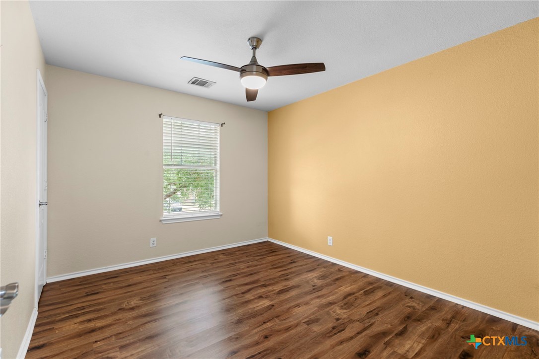 300 Rustic Trail Cibolo, TX 78108 - Photo 22 of 32 Bedroom 3